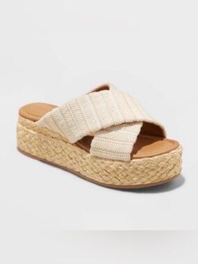 Universal Thread Desi Woven Crisscross Platform Slide Sandals - Cream